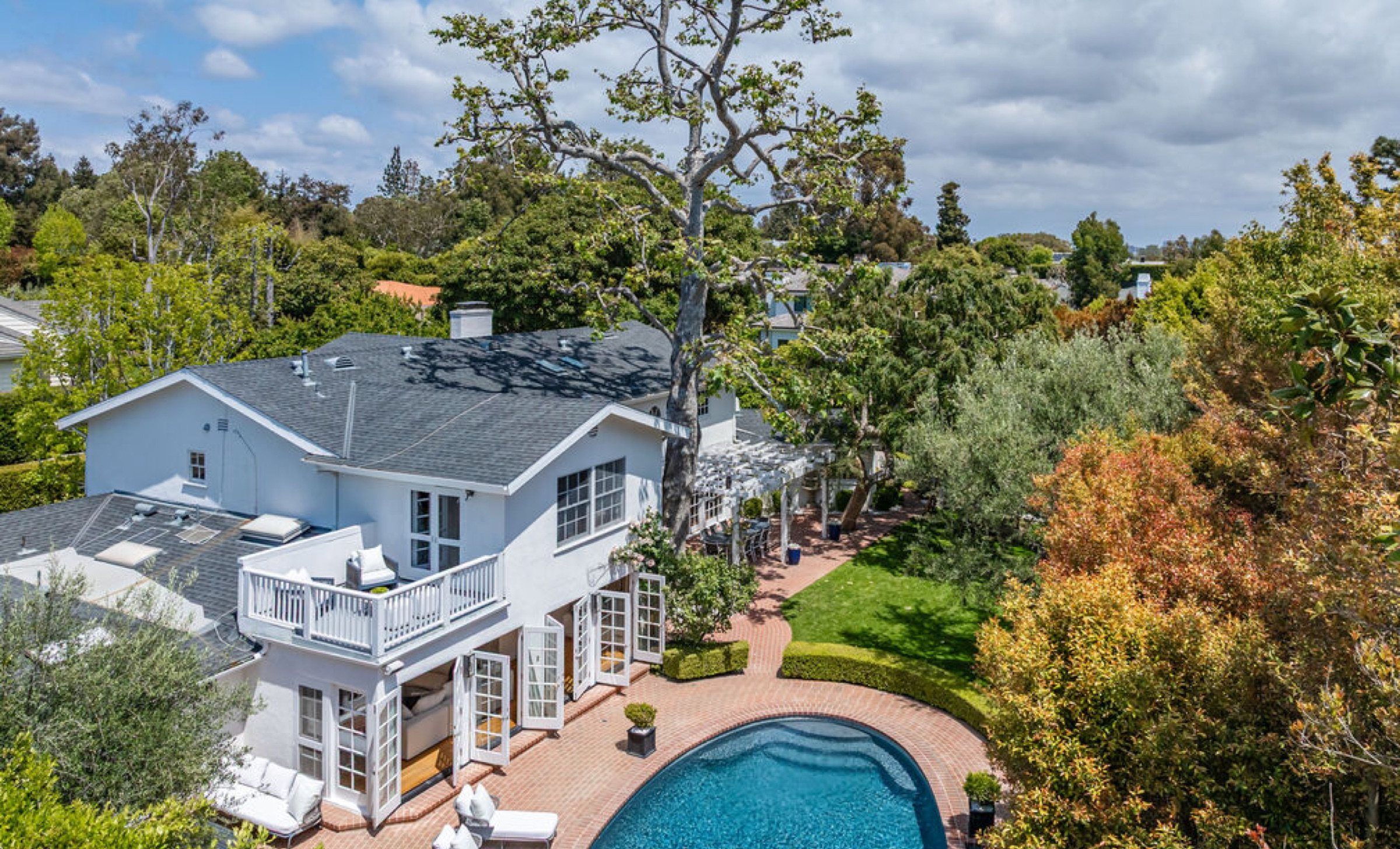 Exterior of 13600 Romany Dr, Pacific Palisades, a Carolwood Estates listing